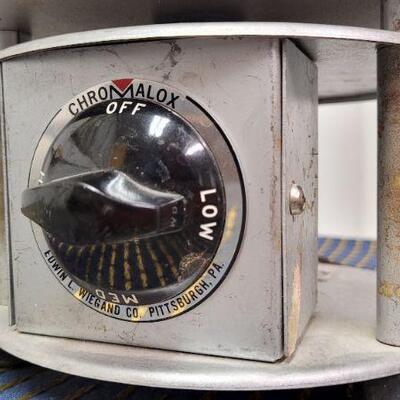 Lot 1287: Vintage Chromalox Electric Heat Plate