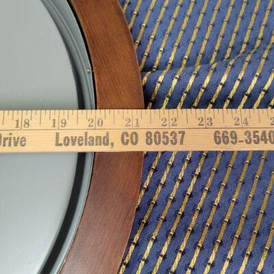 Lot 1288: Vintage Large Wall Clock 21.5" Wide