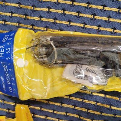 Lot 1295: Assorted Pre Owned Tools 