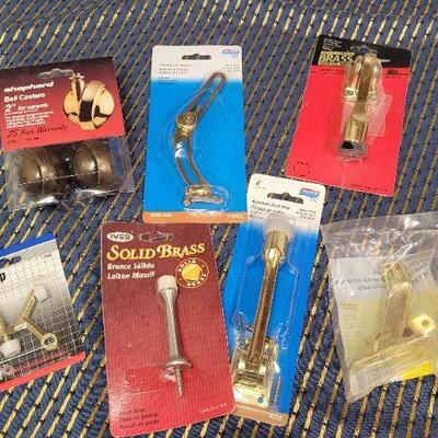 Lot 1313: Assorted NEW Home Improvement Hardware