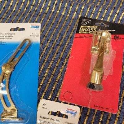 Lot 1313: Assorted NEW Home Improvement Hardware