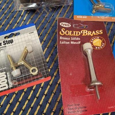 Lot 1313: Assorted NEW Home Improvement Hardware