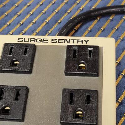Lot 1315: Vintage SURE SENTRY Surge Protector 