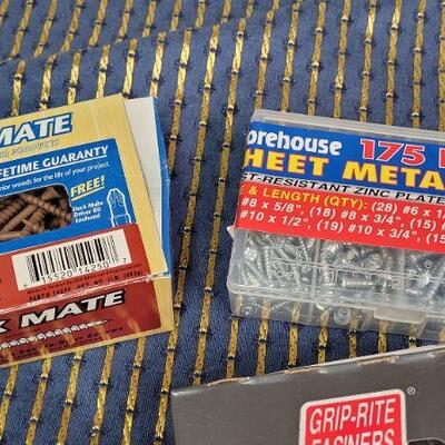 Lot 1316: Assorted Pre Owned Hardware 