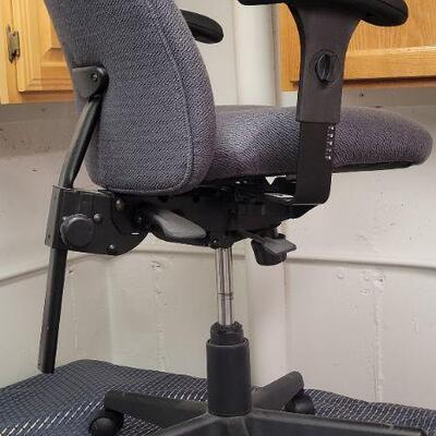 Lot 1318: Vintage MADE IN ITALY Desk Chair 