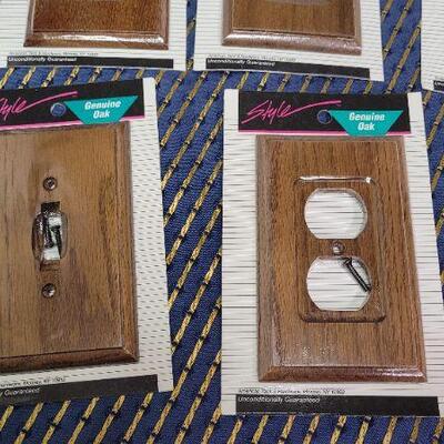 Lot 1323: Assorted NEW Home Improvement Outlet Covers 