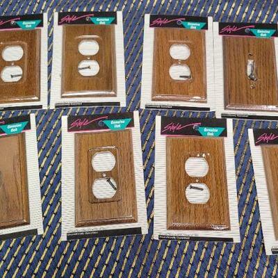 Lot 1323: Assorted NEW Home Improvement Outlet Covers 