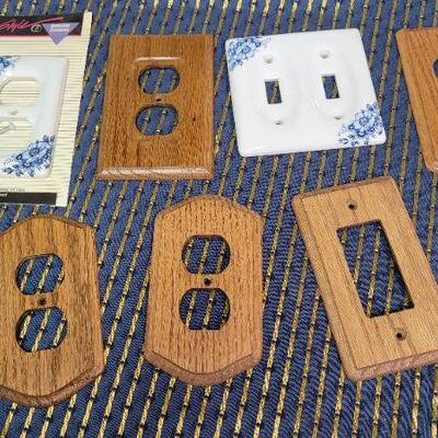 Lot 1327: Assorted Pre Owned Home Improvement Outlet Covers 