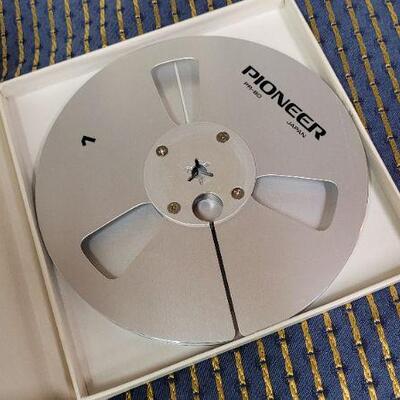 Lot 1371: Assorted Reel to Reel Accessories 