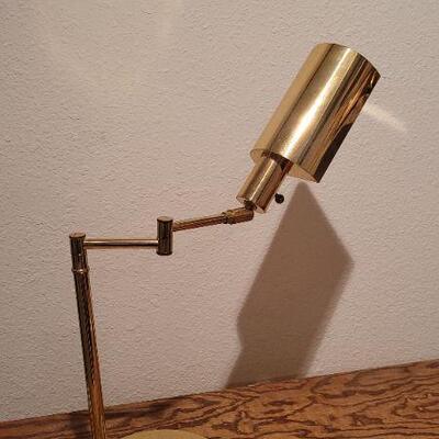 Lot 1379: Vintage Mid Century Modern Table Lamp 