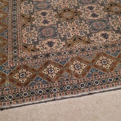 Lot 1382: Vintage Persian Rug 151" Ã— 112"