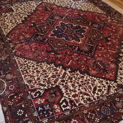 Lot 1383: Vintage Large Persian Rug Origin: Heriz - Iran 12'8" Ã— 10' 3"