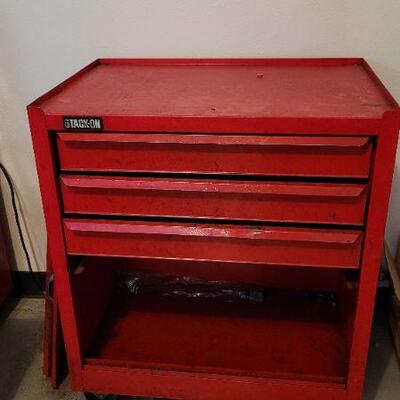 Lot 1388: Vintage Toolbox w/ 3 Drawers