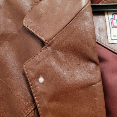 Lot 1395: Vintage Jacket