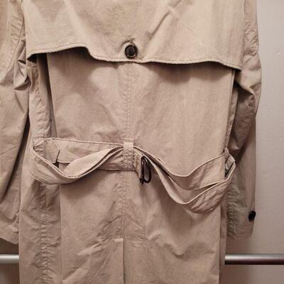 Lot 1397: Gap Belted Trench Coat