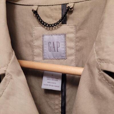 Lot 1397: Gap Belted Trench Coat