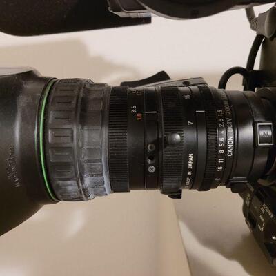 Lot 1409: Vintage Panasonic DVCPRO