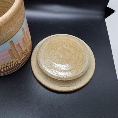 Handmade ceramic ware 
