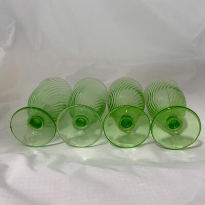 .137. VINTAGE | Footed Spiral Tumblers | Anchor Hocking