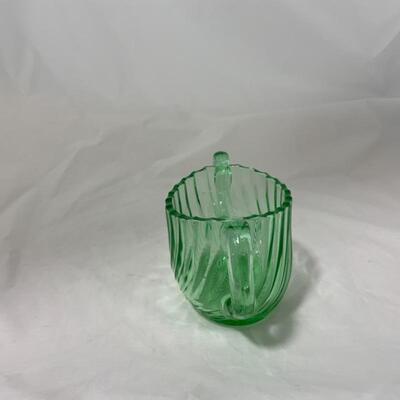 .139. VINTAGE | Duncan Miller | Green Spiral Flutes | Open Sugar