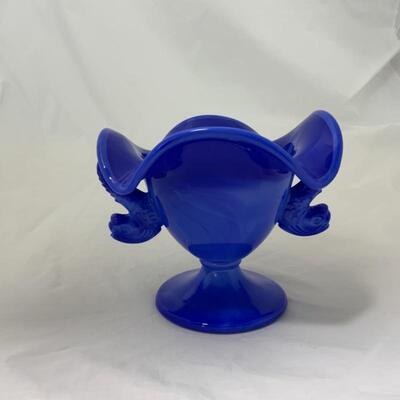 .142. VINTAGE | FENTON | Blue Dolphins Compote | Bon Bon | Candy Dish