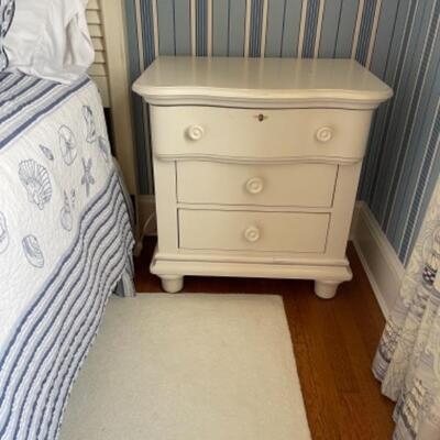 C286 Pair of White Three Drawer Nightstands by Stanley Furniture 
