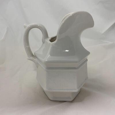 .145. VINTAGE | Royal Haegar | White Pitcher