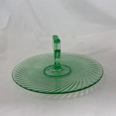.148. VINTAGE | Green Swirl | Handled Sandwich Platter