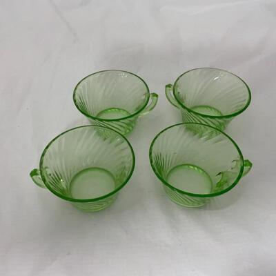 .150. VINTAGE | ANCHOR HOCKING | Green Spiral | Coffee Cups | Tea