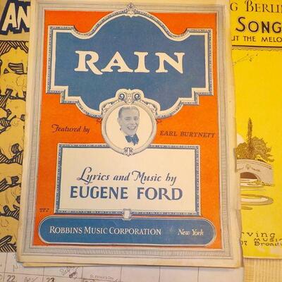 1926,1932 Folio's Animal Crackers, Rain and The Song has Ended".
