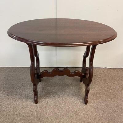 Walnut Victorian Oval Table