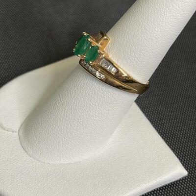 14K Emerald Baguette Diamond Ring - Size 7