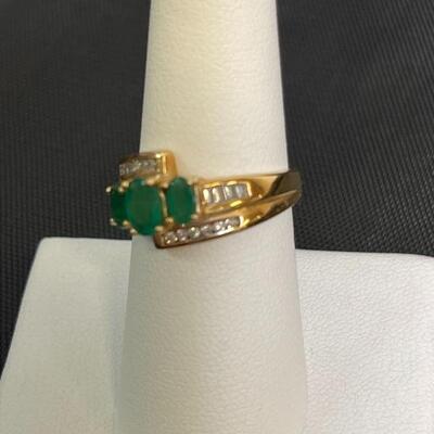 14K Emerald Baguette Diamond Ring - Size 7