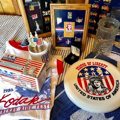 LOT 248  AMERICANA STATUE OF LIBERTY GROUP BEACH TOWEL FRAMED PIN SETS FRISBEE ETC. PATRIOTIC