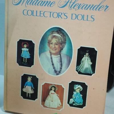 Lot 65 Modern Doll collector hardbacks