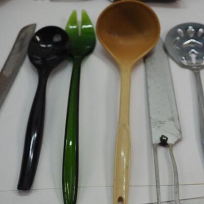 Lot 66 Kitchen tools and collectibles