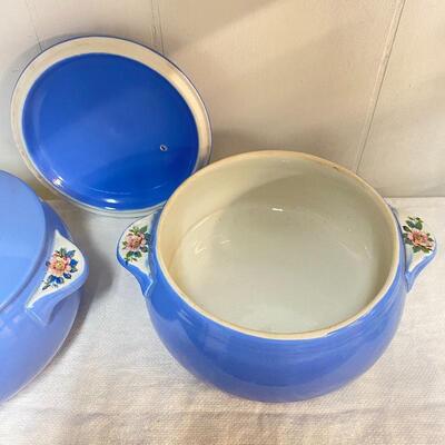Hallâ€™s Rose Parade - Pair of Covered Pots