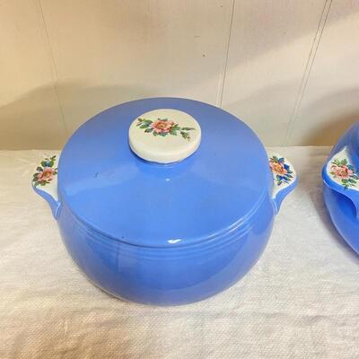 Hallâ€™s Rose Parade - Pair of Covered Pots