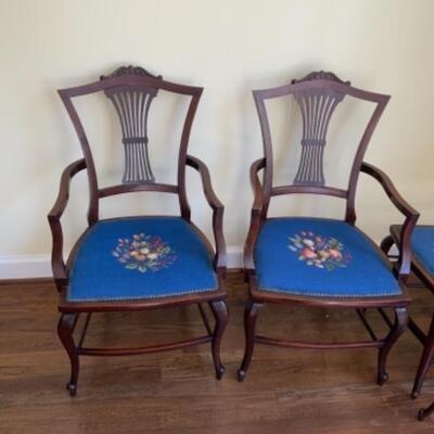 Set 4 Edwardian Parlor / Dining Chairs with Needlepoint Seats