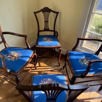 Set 4 Edwardian Parlor / Dining Chairs with Needlepoint Seats