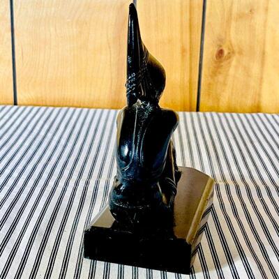 LOT 263  ART DECO BLACK MARBLE PIXIE GIRL READER SINGLE BOOK END BY J B HIRSH C1930 