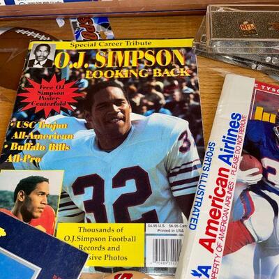 LOT 268  SUPER BOWL FOOTBALL GROUP POSTERS PROGRAMS BUTTONS PINS O J SIMPSON