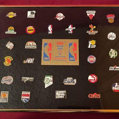 LOT 278   COLLECTOR'S SET NBA TEAMS LIMITED EDITION FRAMED PIN SET BASKETBALL 