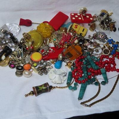 Misc Jewelry Lot
