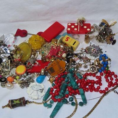 Misc Jewelry Lot