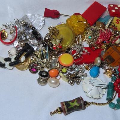 Misc Jewelry Lot