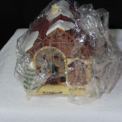 Hummel Lot #72