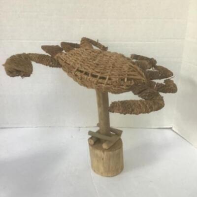 O - 1226. Decorative Rope and Wood  Crab on Stand 