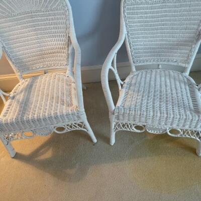 T363 Pair of White Wicker Chairs with cushions 