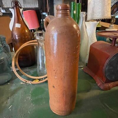 German stoneware vessel / salt glaze 